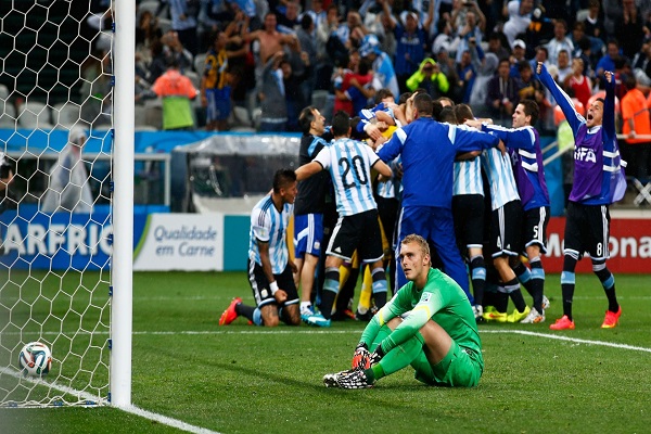 الأرجنتين في النهائي ! الكابوس البرازيلي مستمر