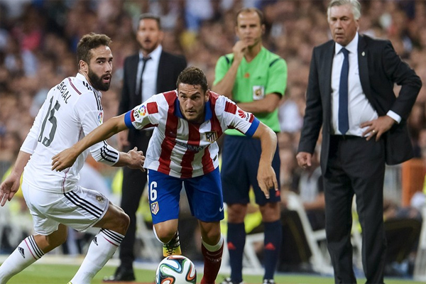 جانب من المباراة بين الفريقين