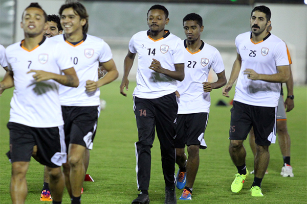 جانب من التدريبات الشبابية