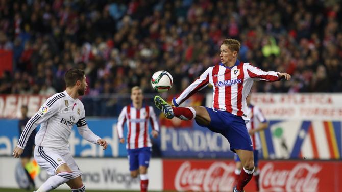 توريس شارك في التشكيلة الأساسية لأتلتيكو مدريد ضد الريال