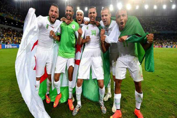 لاعبو الجزائر يأملون تكرار فرحة المونديال في كأس الامم الافريقية