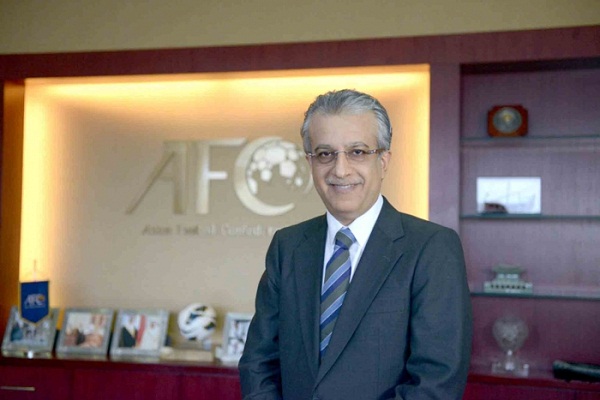 رئيس الاتحاد الاسيوي لكرة القدم الشيخ البحريني سلمان بن ابراهيم ال خليفة