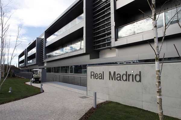 ريال مدريد يؤكد سلامة موقفه القانوني في تحقيقات الفيفا