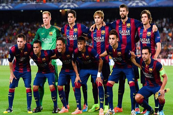  فريق برشلونة الاسباني 