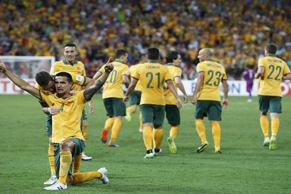لاعبو استراليا يحذرون الاماراتيين مما ينتظرهم