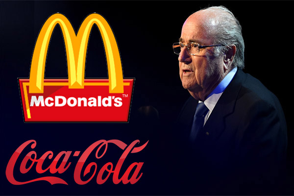 كوكا كولا وماكدونالدز تطلبان من بلاتر أن يستقيل فوراً