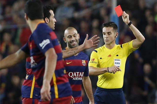 برشلونة يستأنف لرفع البطاقة الحمراء عن ماسكيرانو