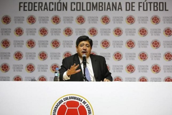 استقالة رئيس الاتحاد الكولومبي