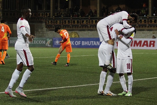 قطر إلى كأس آسيا والدور الحاسم لتصفيات المونديال