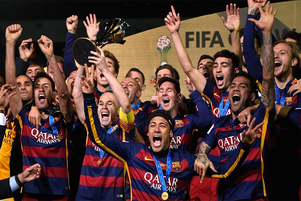 برشلونة حقق إنجازات تاريخية في عام 2015