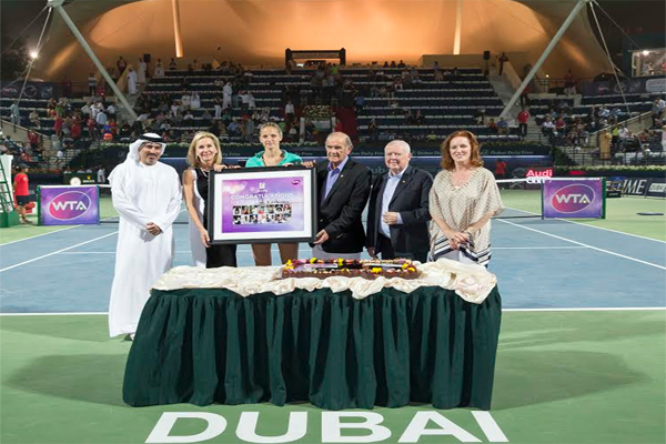 بطولة دبي تطفئ الشمعة الـ15