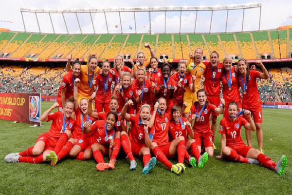 إنكلترا تحرز المركز الثالث في مونديال السيدات 2015