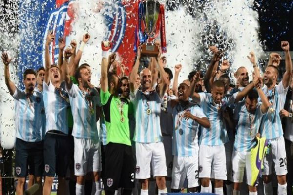 تارغو الفائز بكأس السوبر في رومانيا