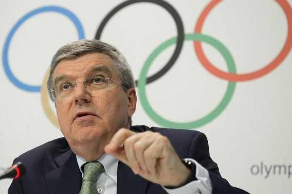 باخ يؤكد تضامن اللجنة الأولمبية الدولية مع العراق