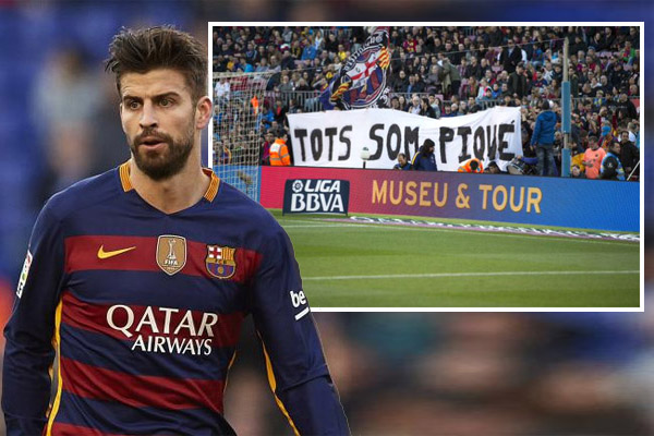 جماهير برشلونة تدعم بيكية بعد إهانة جماهير إسبانيول لعائلته