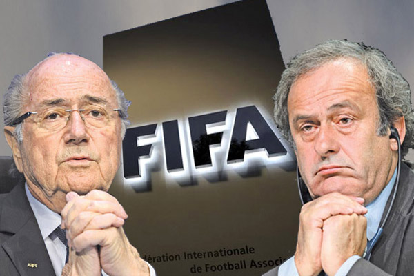 غرفة التحقيق في الاتحاد الدولي لكرة القدم (فيفا) تنوي استئناف قرار إيقاف السويسري بلاتر والفرنسي بلاتيني
