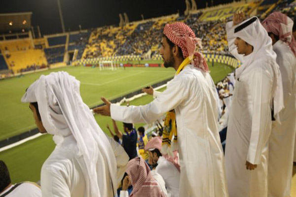 أرشيف مشجعون قطريون يدعمون منتخبهم الوطني 