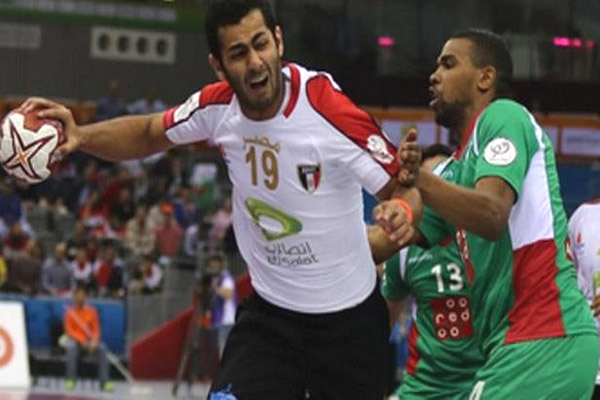 فوز منتخب مصر على الجزائر 22-18