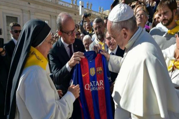 البابا يحث عالم الرياضة على مكافحة 
