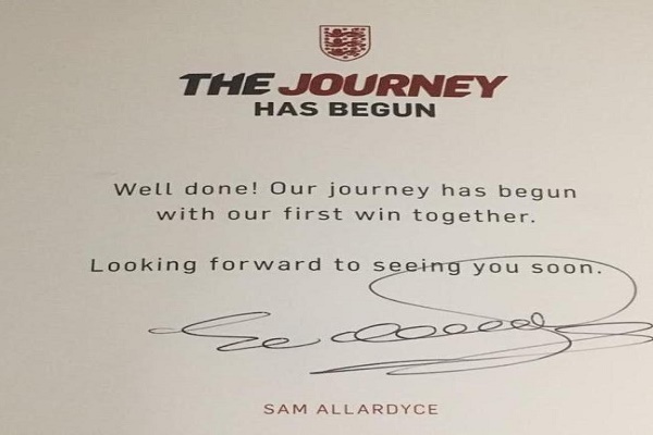 الرسالة التي وجهها مدرب المنتحب الإنكليزي السابق سام الارديس إلى لاعبيه