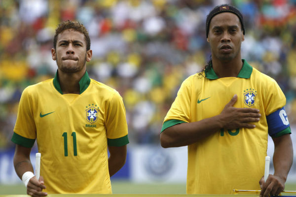النجمان البرازيليان رونالدينيو ونيمار