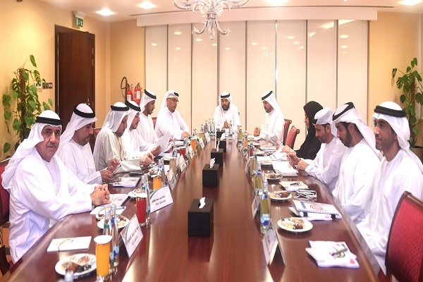  وافق مجلس إدارة اتحاد الكرة الإماراتي على المضي قدما في توصية الجمعية العمومية بالسماح في مشاركة أبناء المواطنات في الموسم المقبل
