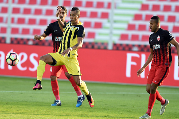  الاهلي يفشل في ضمان تأهله الى نصف النهائي