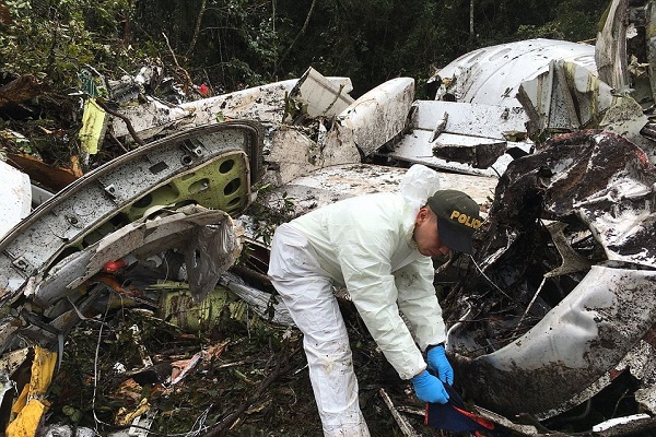20 صحافياً رياضياً في عداد قتلى حادث تحطم الطائرة في كولومبيا