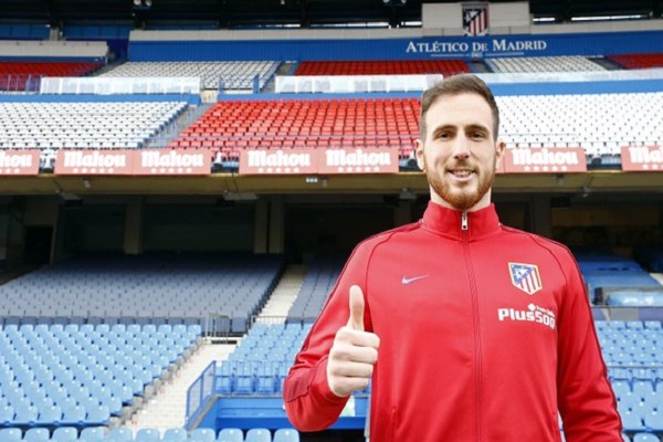 الحارس أوبلاك يمدد عقده مع أتلتيكو مدريد حتى 2021