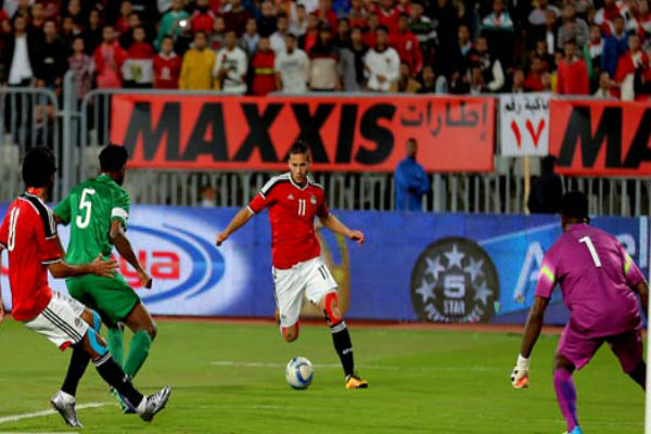 من مباراة مصر ونيجيريا في التصفيات الافريقية