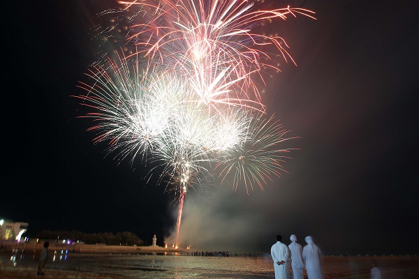 حظي المهرجان في أولى أيامه باهتمام الإماراتيين عموماً