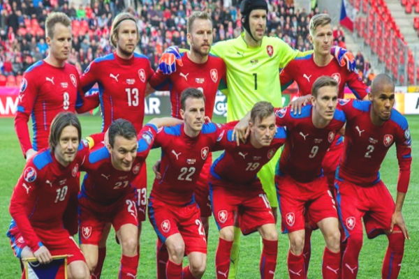  تشكيلة تشيكيا الأولية لكأس أمم أوروبا من 25 لاعباً