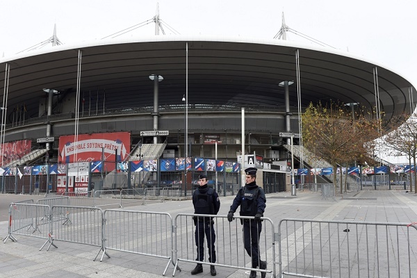 فرنسا تتعهد بمعالجة الثغرات الأمنية قبل كأس أوروبا