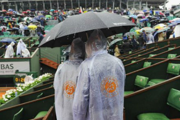 إلغاء مباريات الاثنين في رولان غاروس بسبب المطر