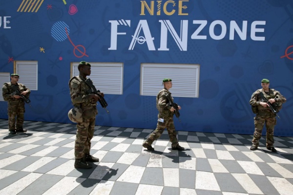 الإنتربول سيدعم الشرطة الفرنسية لتأمين حماية كأس أوروبا