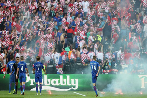 كرواتيا تبحث عن نقطة وتفادي شغب جماهيرها أمام إسبانيا 