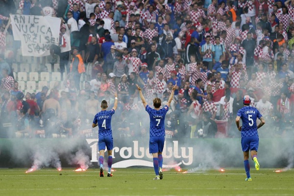  الألتراس الكرواتي يهدد بمزيد من الشغب في مباراة إسبانيا