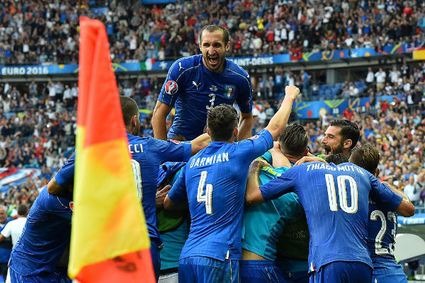 إيطاليا تواجه ألمانيا في ربع النهائي