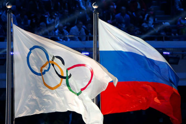 الأولمبية الدولية تدرس خيارات قانونية بما فيها استبعاد روسيا