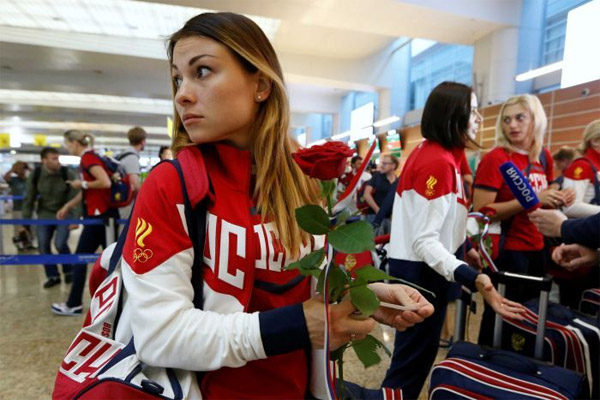 وصلت طلائع الرياضيين الروس 