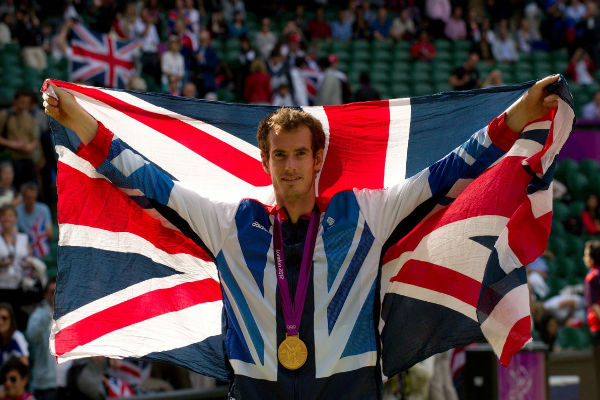موراي يحمل علم بريطانيا في افتتاح أولمبياد ريو
