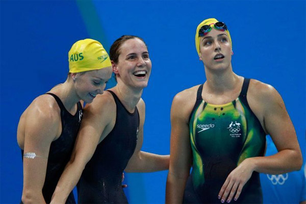منتخب استراليا حطم الرقم القياسي العالمي في رياضة السباحة