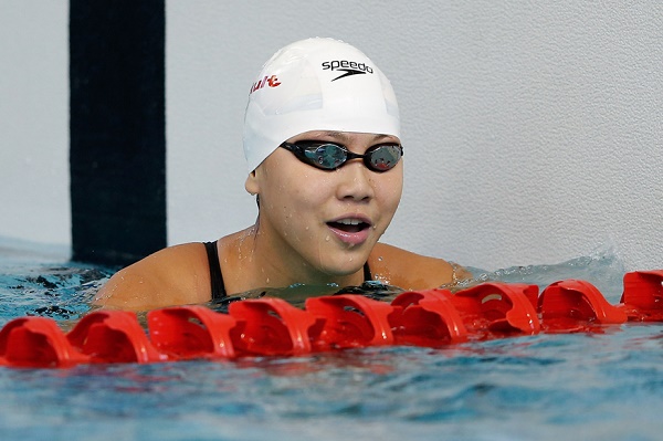 ثبوت تنشط السباحة الصينية شين كشنيي