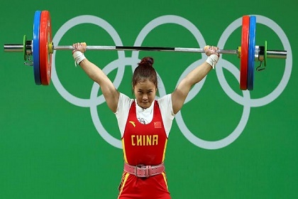 أثقال: ذهبية وزن 63 كلغ ورقم قياسي للصينية دينغ