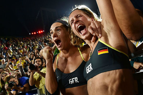 سيدات ألمانيا يظفرن بذهبية الكرة الطائرة الشاطئية