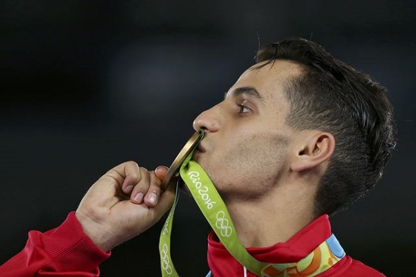الأسرة الأردنية تبارك إنجاز أحمد أبو غوش في أولمبياد ريو