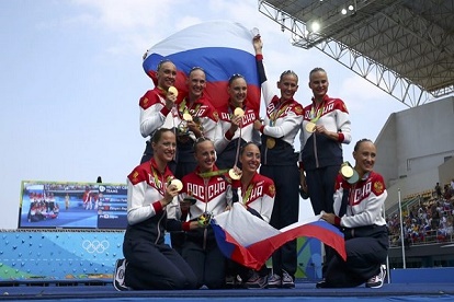 ذهبية الفرق في السباحة الايقاعية لروسيا