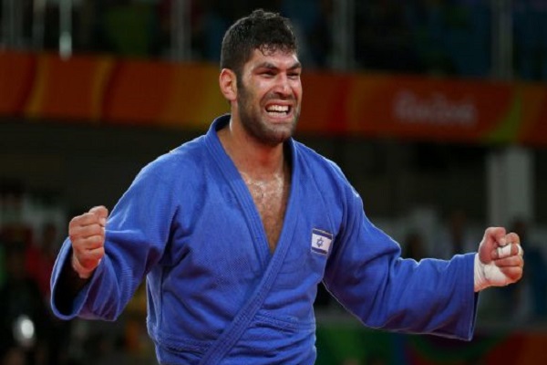 لاعب الجودو الإسرائيلي، أوري ساسون، الحائز على ميدالية برونزية في أولمبياد ريو 