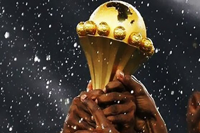 رئيس الاتحاد الأفريقي يؤكد إقامة نسخة 2019 من كأس الأمم في الكاميرون