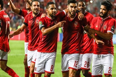 الأهلي يسعى لانتزاع المركز الثاني في الدوري المصري